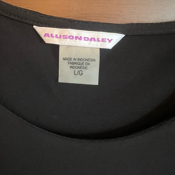 Allison Daley Classic Black Tank Top - Picture 2 of 3